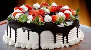 torta-di-compleanno-alle-fragole